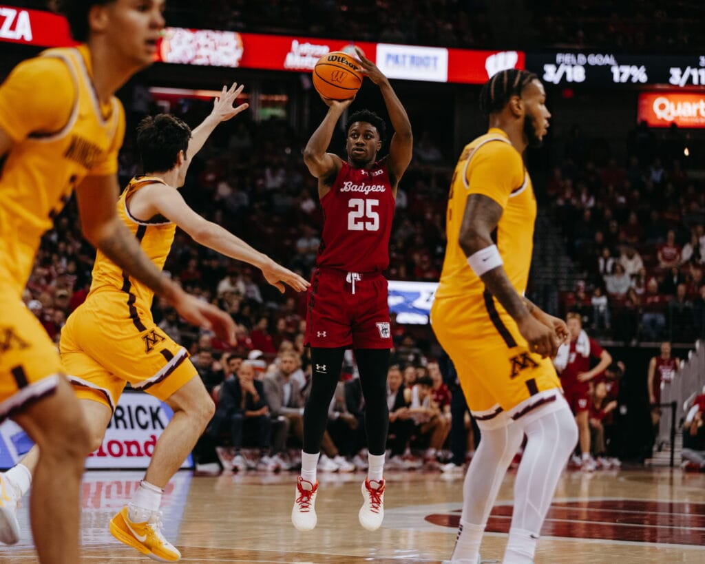 Wisconsin overcomes 20-point deficit to beat Minnesota for 11th-straight time